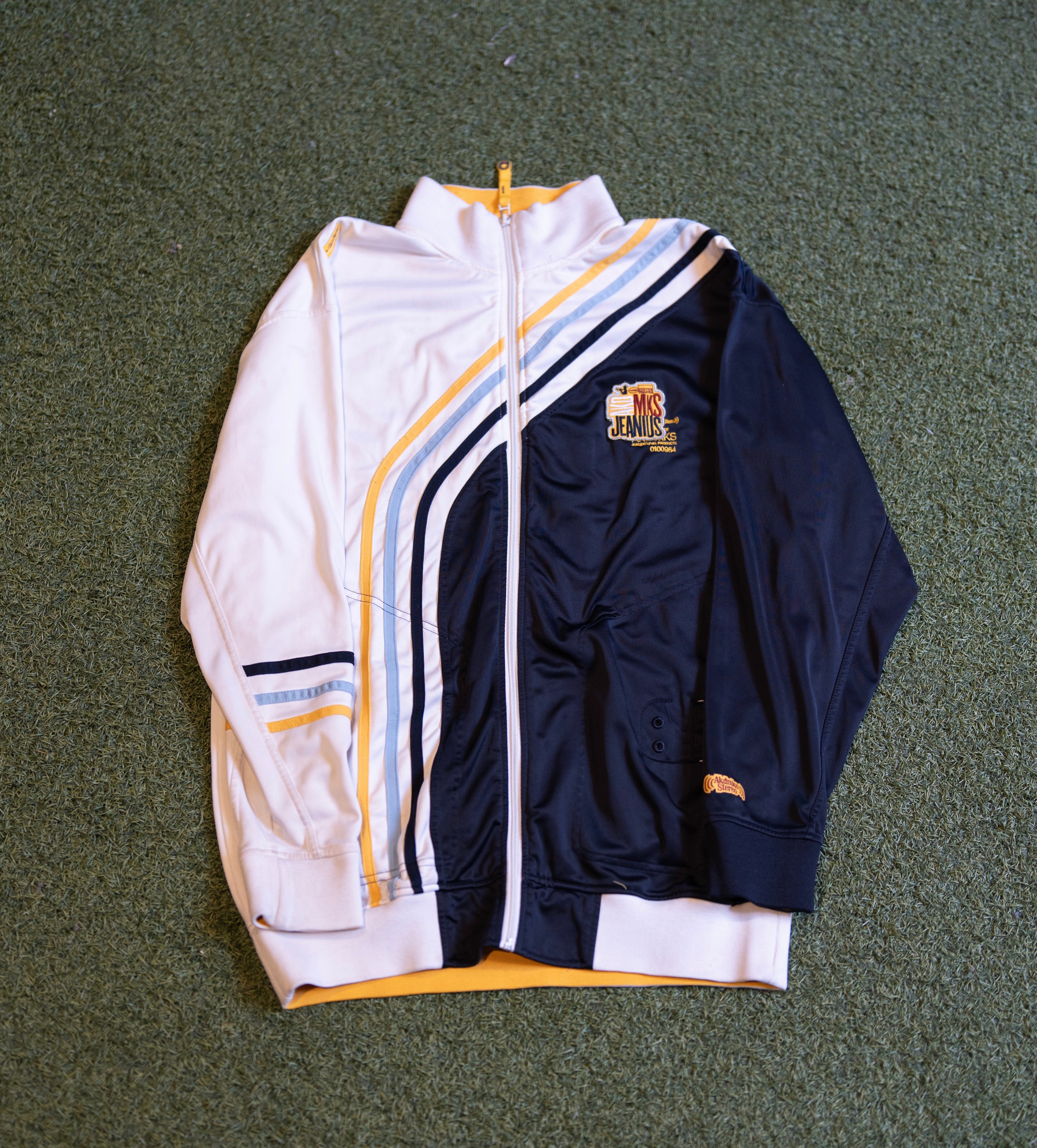 The Jeanius Zip Up Jacket