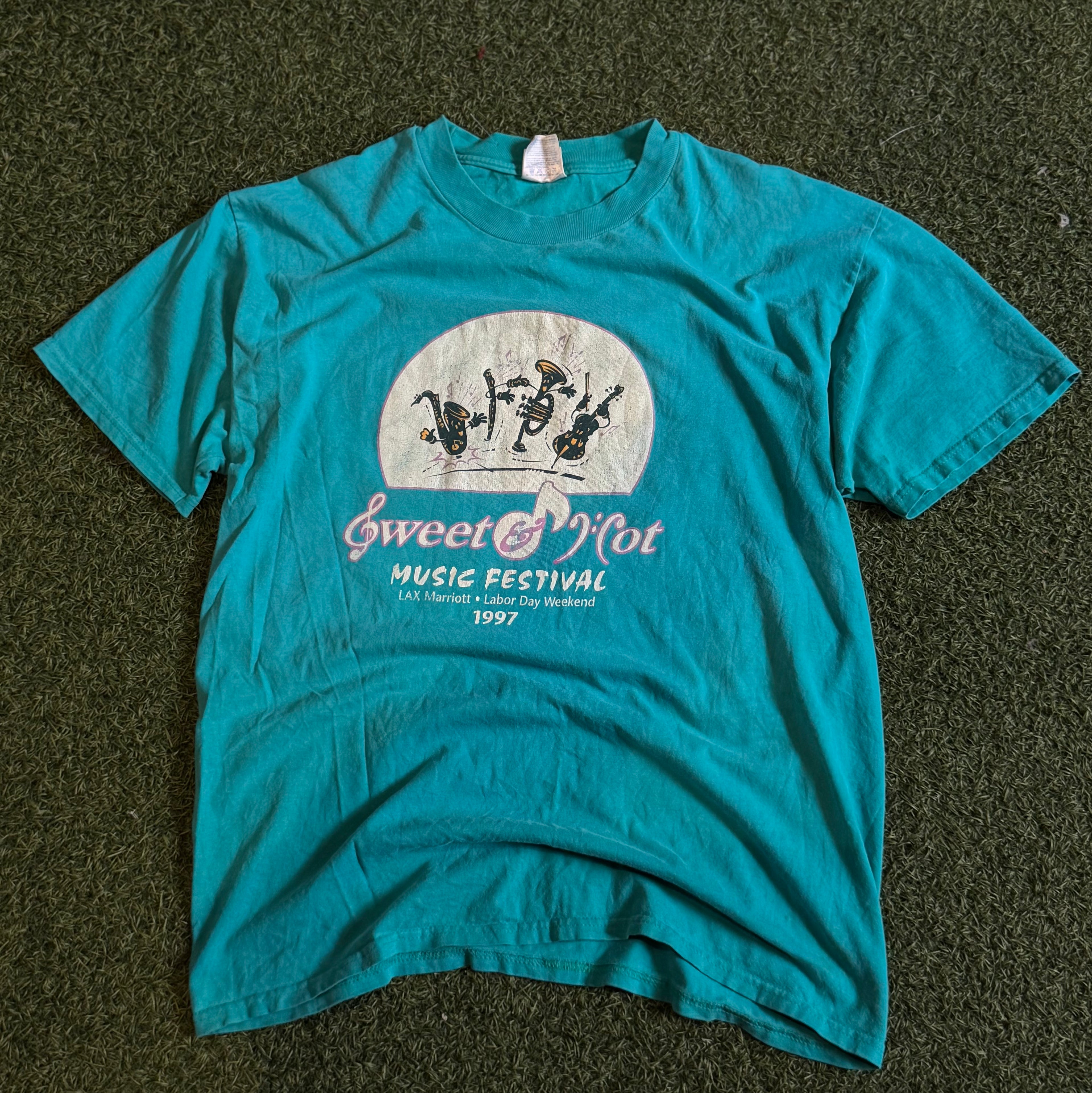 Vintage 1997 Music festival T-Shirt