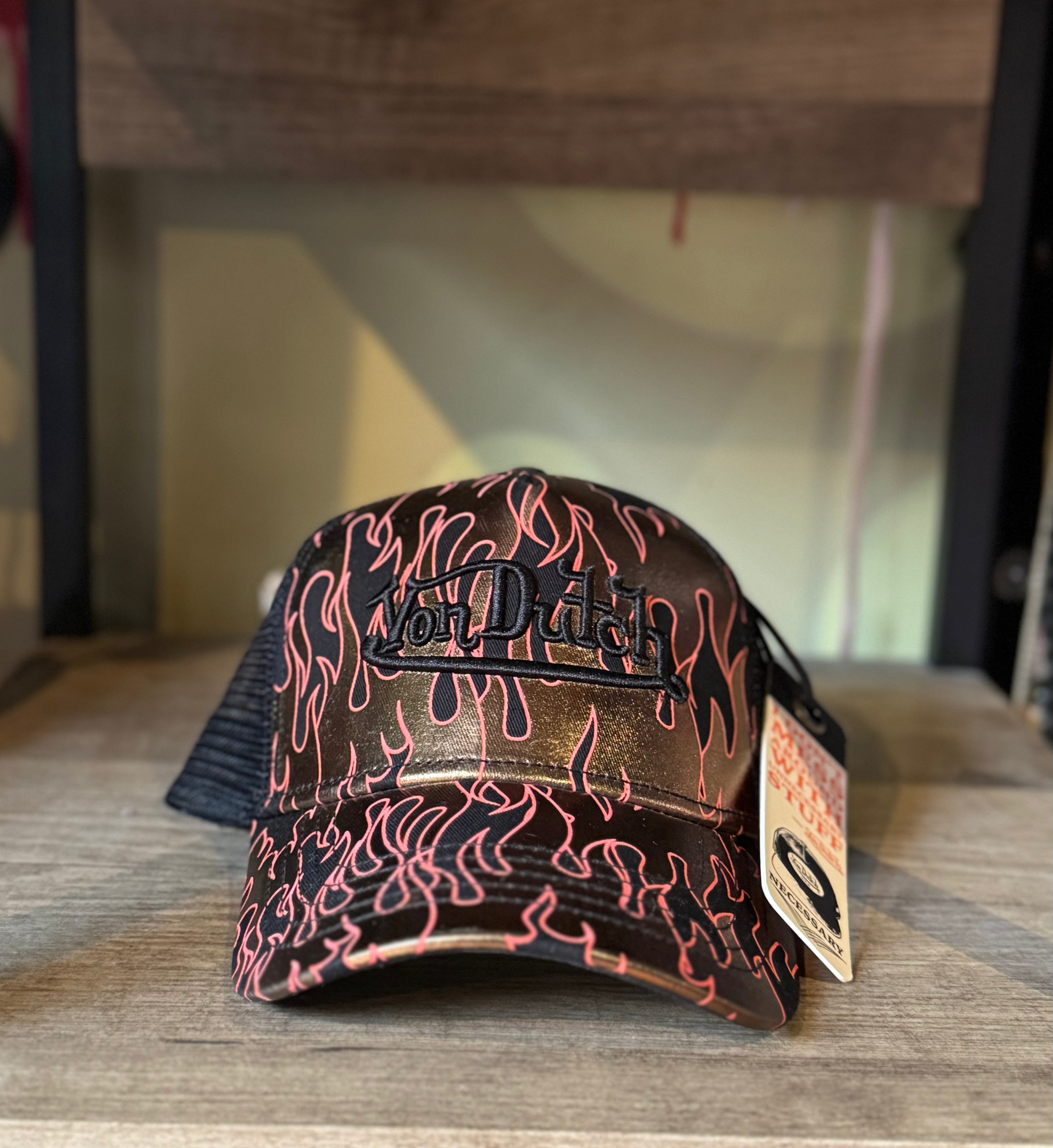 New Von Dutch Hat "flames"
